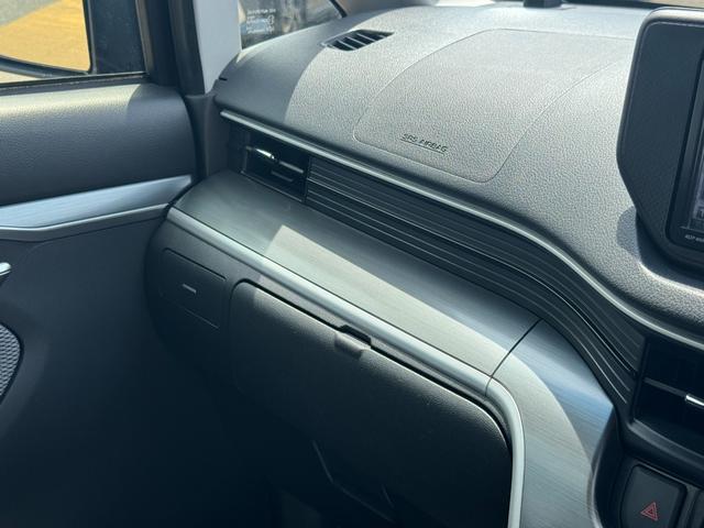 �ԗ��̏ڍׂ��Ԃɕt���܂��Ă̓X�^�b�t�܂ł��C�y�ɂ��₢���킹���������B