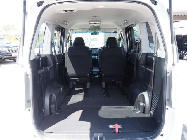 ���R��ڃV�[�g�����[����ƍL�X�ȉ׎��ɂ�