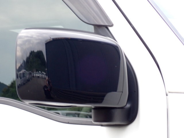 �I���b�N�X�F�蒆�ÎԂ͑S�ԊӒ菑�t���B�������AIS�̌�����S�ԗ��Ɏ��{��1�䂲�Ƃɕ]���_�̂����F�菑�̔��s���s���Ă���܂��B