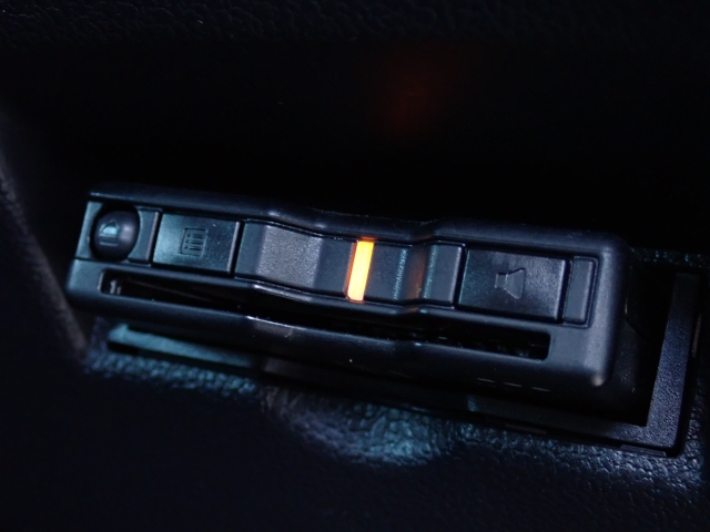 ETC���ڂł��B�L�����H�̗������Œ�Ԃ��鎖�Ȃ��X���[�Y�ɒʉ߂ł��܂��B