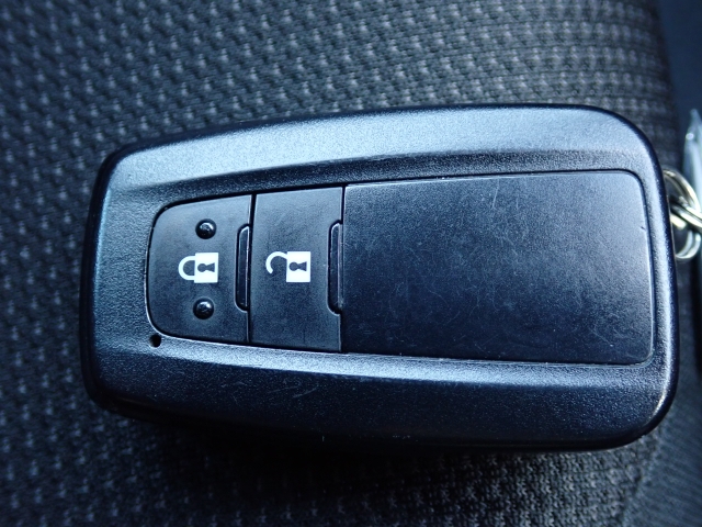 ���Ƃ��Ă��֗��ȃX�}�[�g�L�[�V�X�e���������g�т��邾���Ńh�A���̎{���E�J���E�G���W���n�����\�ȃX�}�[�g�L�[�V�X�e���ł��B