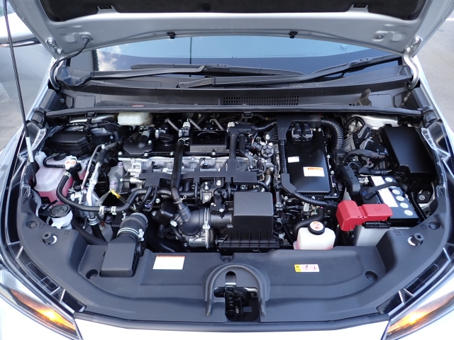 �G���W�����[�������ꂢ�ł���B�@�֋@�\�n���ǍD�ł��B�[�ԑO�ɓ_���������s���܂��B�G���W���I�C���E�I�C���t�B���^�[�E�G�A�R���t�B���^�[�E���C�p�[�S���͕K�������v���܂��B