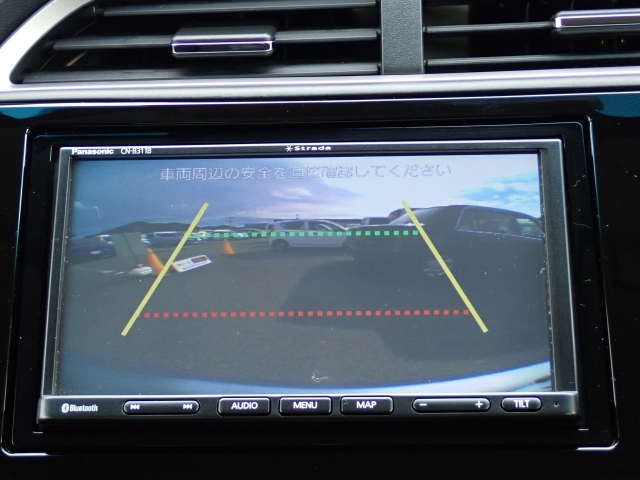 �o�b�N�J�����������Ă���܂��B���Ԏ��ɑ�ϖ��ɗ����܂�������Ԃ����ȕ��ɂ��֗��@�\�ł���