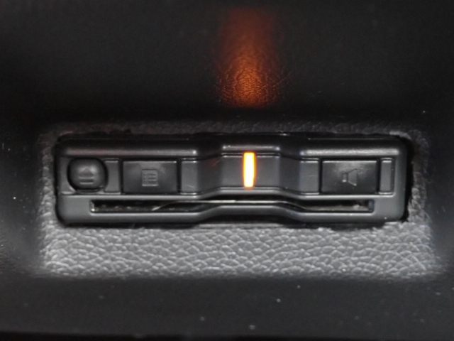 ETC���������Ă��܂��B�m���X�g�b�v�ŗ�������ʉ߂ł��܂��B���ꂵ�������ł���ˁB