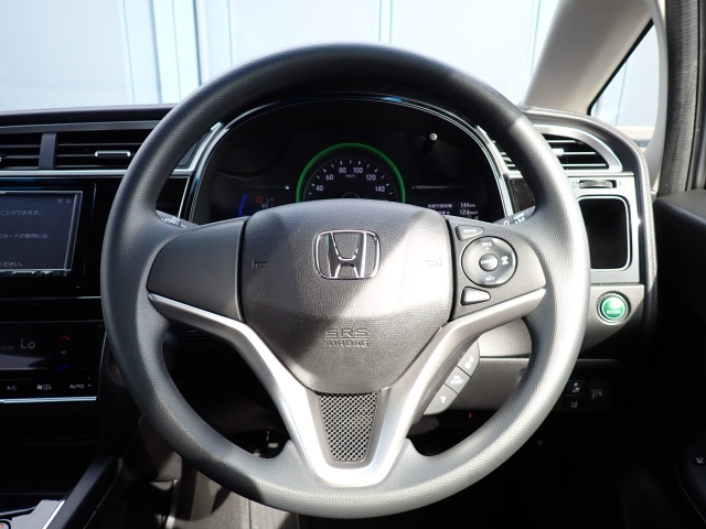 �X�e�A�����O�͂ƂĂ����ꂢ�ȏ�Ԃł���