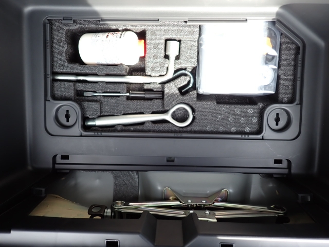 �p���N�C���L�b�g���t���Ă܂�.