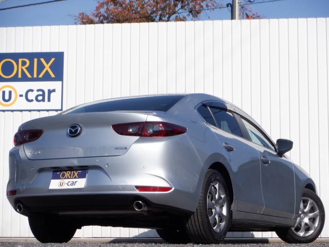 AIS����F���X�ł̓g���^�E�z���_�E�j�b�T���E�}�c�_�E�X�o�����[�J�[�n�̒��ÎԎ��Ɖ�Ђƕ��В�g��Ђ�6�Ђœ��ꂳ�ꂽ�u�]����v�u������v�ɑ���A�����Ɍ����]�������M���̂����鍸��