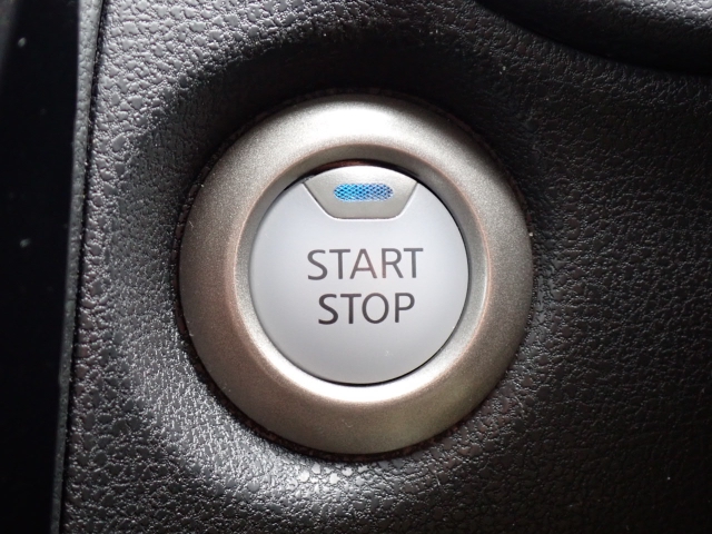 �v�b�V���X�^�[�g�ŃG���W���n����