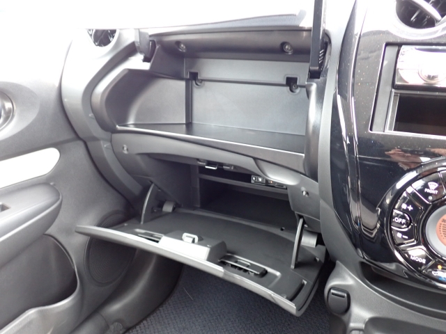 ���[�����Ղ�O���[�u�{�b�N�X�B