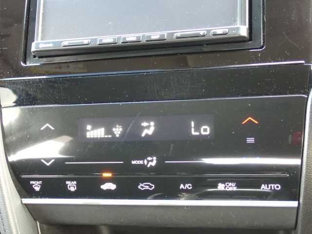 �I�[�g�G�A�R�������B���x�ݒ肪�o���āA�������K�ł���B