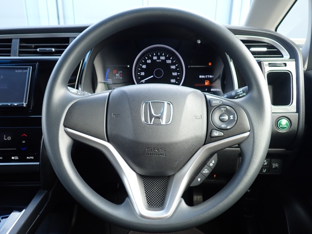 �X�e�A�����O�͂ƂĂ����ꂢ�ȏ�Ԃł���