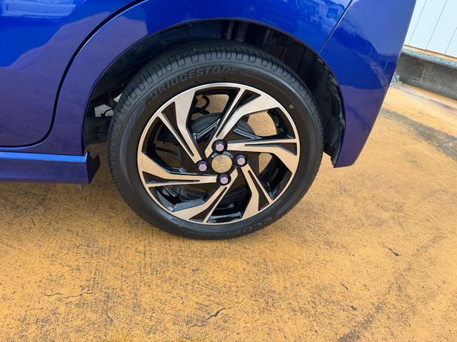 �ԗ��ڍׂȂǁA���C�y�ɃX�^�b�t�܂ł��A�����������B