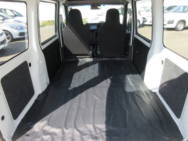 �Z�J���h�V�[�g�������̂Ń��Q�b�W�X�y�[�X������Ȃɂ��L����ł�