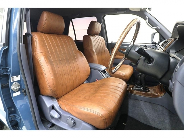 �N���V�b�N�V�[�g�J�o�[�����ς݁�