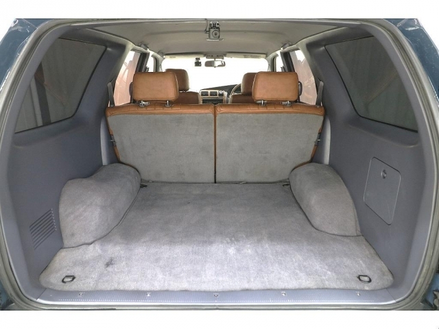 ���Q�b�W���[���͍L�X�Ɖו�����������ς߂܂���