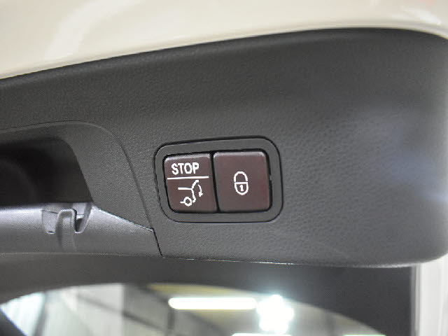 �S�ԓX���ɂēW�����I���z��������Ό��Ԋm�F���\�ł��B���C�y�ɂ��z�����������܂��B���X�^�b�t���ׂ��������������Ē����܂��̂ŗA���Ԃɂ��s����������ł����S�ł��B