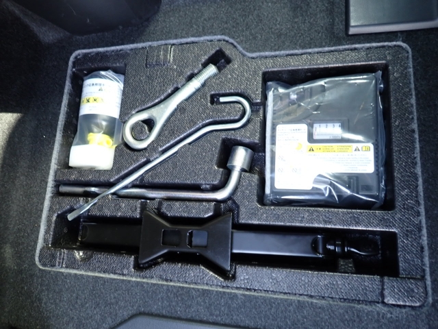 �p���N�C���L�b�g���t���Ă܂�.