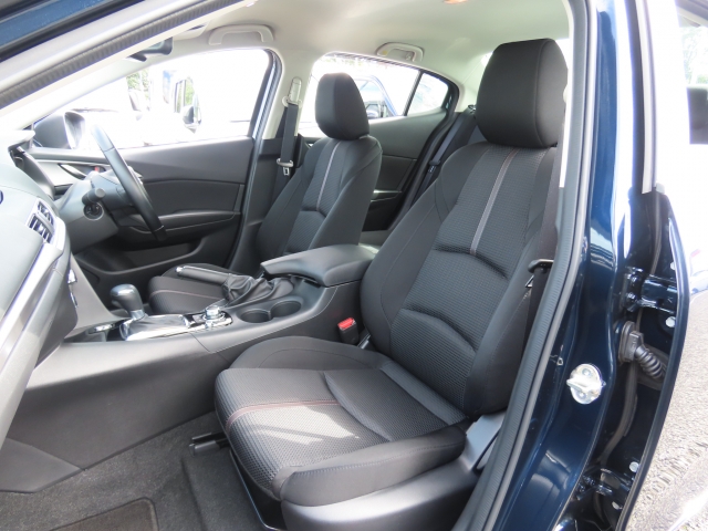 �t�����g�V�[�g����ԗǍD�ł���B�傫�ȉ�����Ȃ��A���S�ł��B����S�n�������ł���B