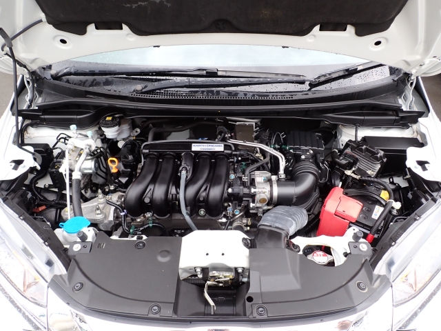 �G���W�����[�������ꂢ�ł���B�@�֋@�\�n���ǍD�ł��B�[�ԑO�ɓ_���������s���܂��B�G���W���I�C���E�I�C���t�B���^�[�E�G�A�R���t�B���^�[�E���C�p�[�S���͕K�������v���܂��B