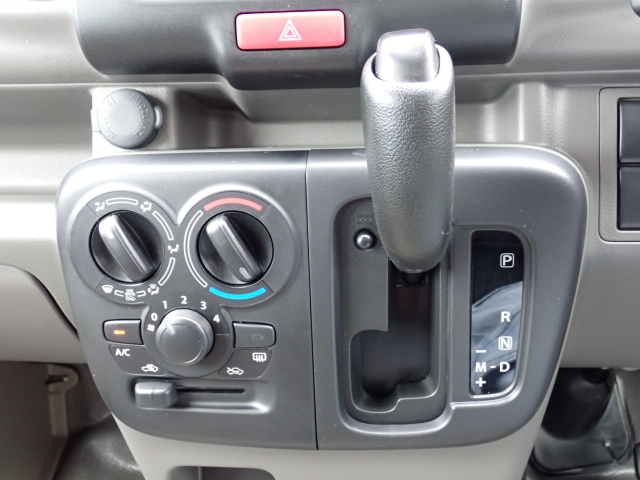 �V�t�g�ƃG�A�R���ł��B�_�C�������̃}�j���A���G�A�R���ɂȂ�܂��B�V���v���Ŏg���₷���I