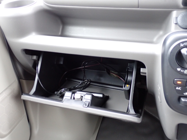 ���[�����Ղ�O���[�u�{�b�N�X�B