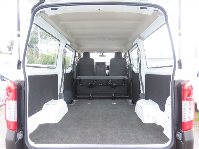 �V�[�g��|���΁A���Q�b�W�X�y�[�X������Ȃɂ��L���Ȃ�܂����