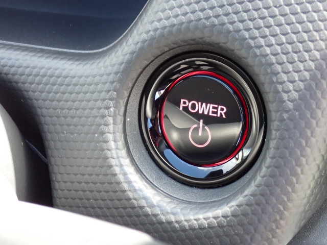 �v�b�V���X�^�[�g�ŃG���W���n����