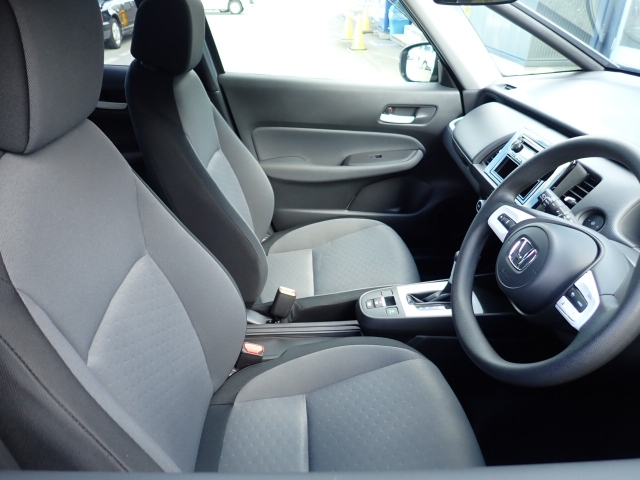 �t�����g�V�[�g�A��ԗǍD�ň��S�ł��B�傫�ȉ�����Ȃ����S�ł�