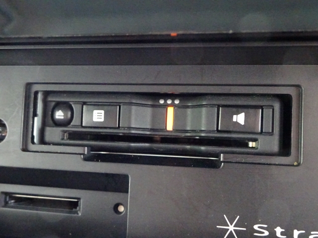 ETC�������Ă���܂��B�L�����H�̗������Œ�Ԃ��鎖�Ȃ��X���[�Y�ɒʉ߂ł��܂��B