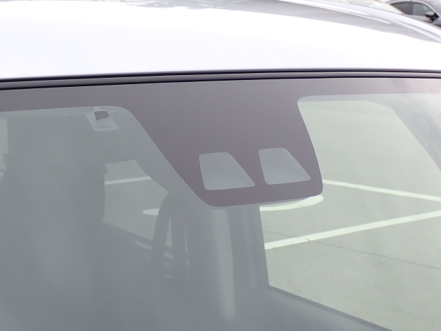 ���I���b�N�X�F�蒆�ÎԂ��u�L���C�v�Ȕ閧���@�i���R�j�ˑS�ԂɃv���̐E�l�ɂ��O�ꂵ�����O���̐��|�A�����グ���{���Ă���܂��B�����x�A���Ԃ����m�F���������B