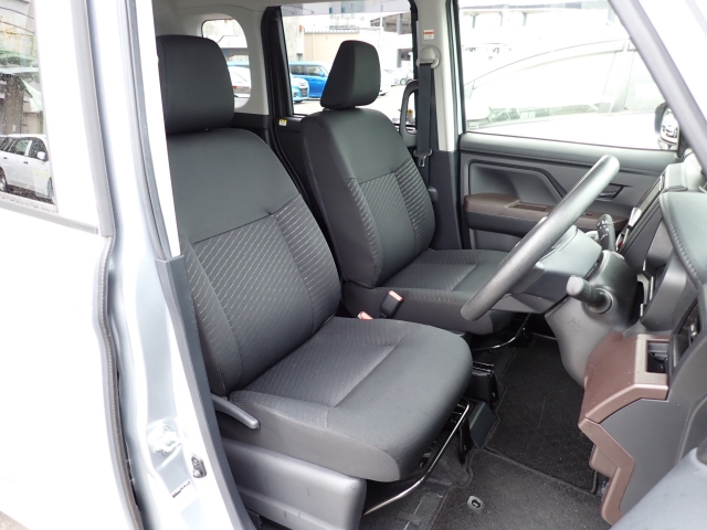 �^�]�Ȃ��傫�ȎC����Ȃ���ԗǍD�ł��B