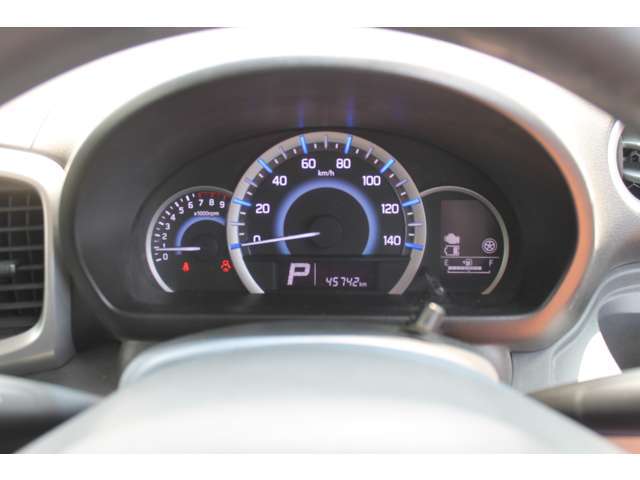 支払総額は、車体価格、法定費用、整備点検