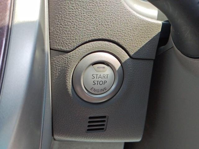 当社は、法定費用と車両外諸費用を含んだ総額表示店です。総額表示の金額を確認して下さい。総額には、整備代・税金含みます。