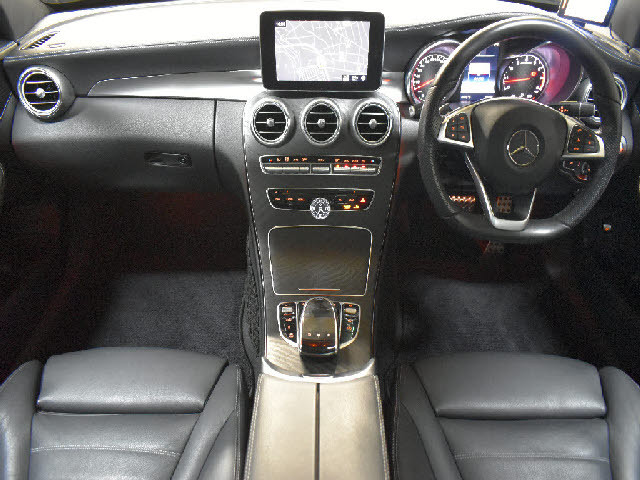 掲載以外の画像も当店ＨＰにて多数公開中です！ご来店が難しい方でも安心して購入していただけるよう細部まで掲載しております。専門店ならではの良質な中古車のみを販売しております。