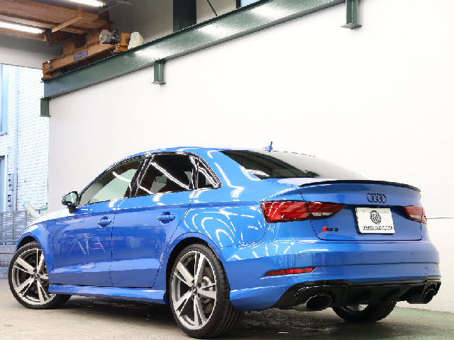 納車後年３回の無料オイル交換＆ポリマーメンテナス無料サービス付き！メンテナンスの基本となるオイル交換も是非ＴＵＣで！