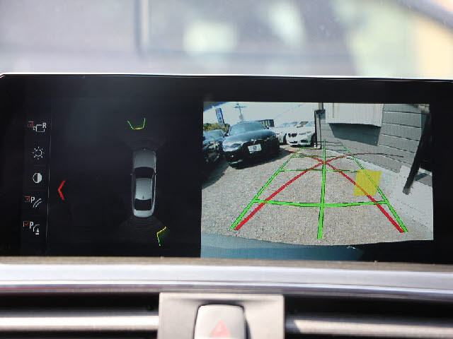 県内最大級の大型展示場！更にガレージ完備！専門店だからできる幅広いラインナップ！ご希望の車種がない場合もお気軽にお申し付け下さい。当社ネットワークでご希望の車両を探して参ります。