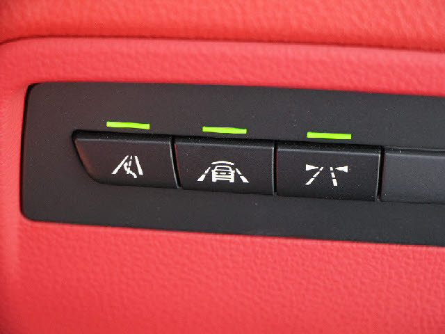 専門店ならではの納車前整備を実施！専用テスターも完備！諸経費につきましてはお気軽にお問合せ下さい。納車後の車検・点検・板金・ドレスアップなども当社お客様特別価格にてご案内させて頂きます。無料代車完備！