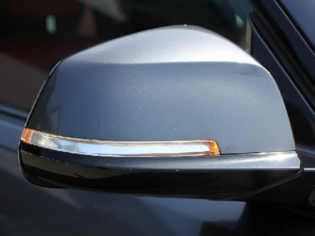 当社では全車充実の無料アフターサービス付です！全車無料２年保証＆年３回３年間エンジンオイル交換無料＆ポリマーメンテナンス施工＆関東圏外陸送納車費用無料サービス中。詳しくはホームページをご覧ください。