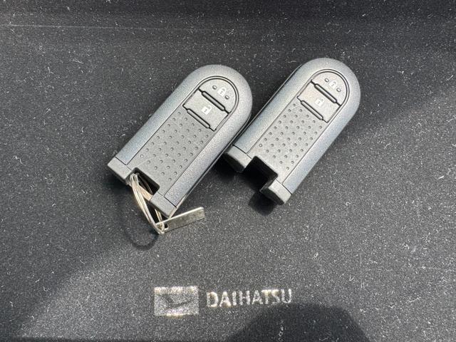 �ԗ��ڍׂȂǁA���C�y�ɃX�^�b�t�܂ł��A�����������B