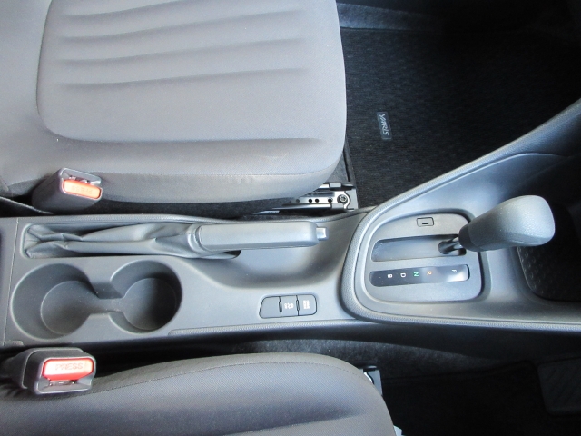 �h�����N�z���_�[�Q�l����������Ă��܂��B