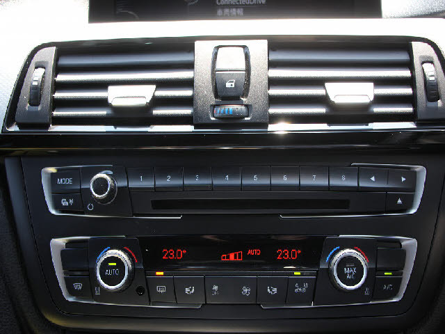 �S�ԓX���ɂēW�����I���z��������Ό��Ԋm�F���\�ł��B���C�y�ɂ��z�����������܂��B���X�^�b�t���ׂ��������������Ē����܂��̂ŗA���Ԃɂ��s����������ł����S�ł��B