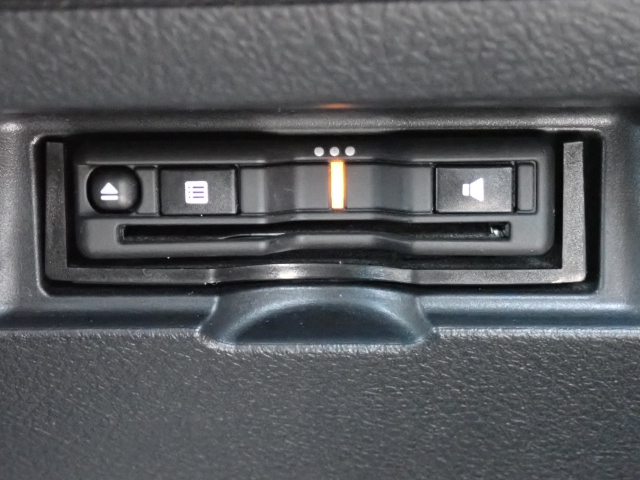 ETC���������Ă��܂��B�m���X�g�b�v�ŗ�������ʉ߂ł��܂��B���ꂵ�������ł���ˁB