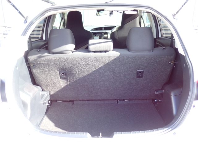 �ʏ펞�̃��P�b�W�X�y�[�X�ł��I�傫�ȊJ���ŉו��̏悹�~�낵���y�ɍs���܂��B