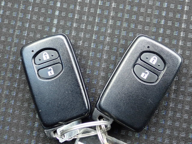 �X�}�[�g�L�[�����I�L�[���|�P�b�g��o�b�O�ɓ��ꂽ�܂܁A�h�A���b�N�̊J���E�{���E�G���W���n�����\�ł��B