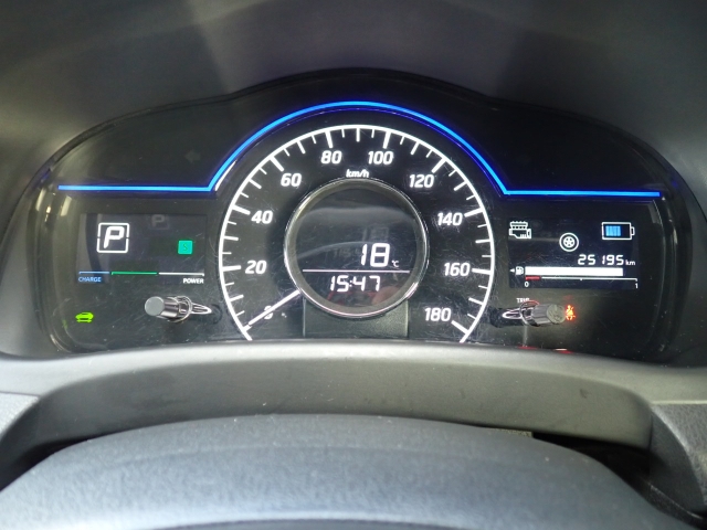 ���[�^�p�l���ɂȂ�܂�