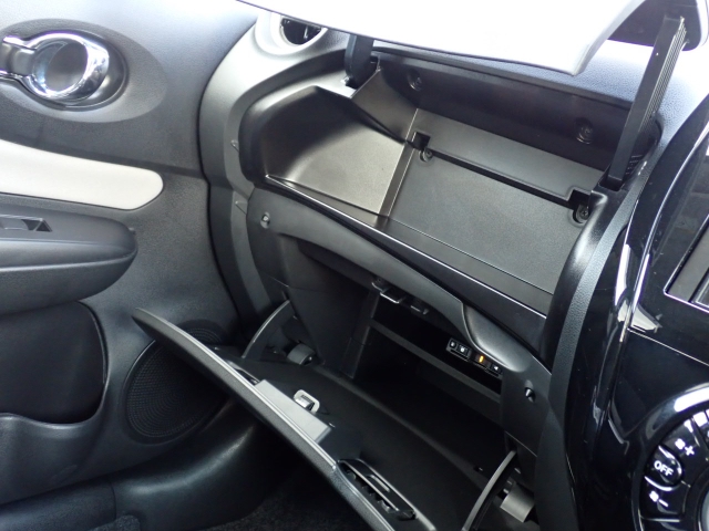 ���[�����Ղ�O���[�u�{�b�N�X�B