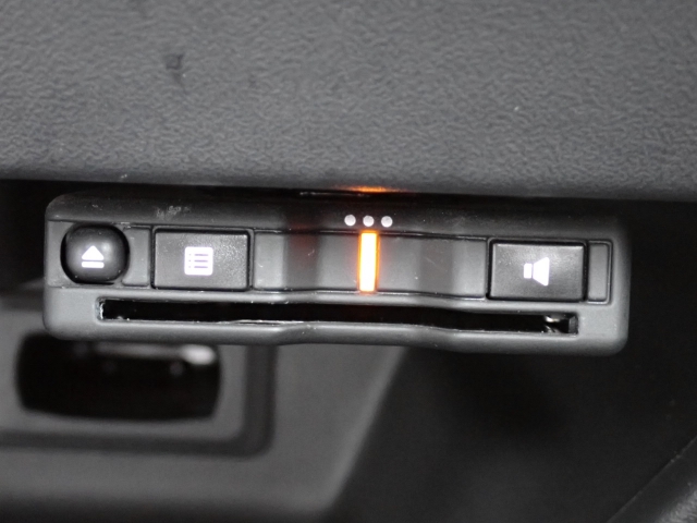 ETC���������Ă��܂��B�m���X�g�b�v�ŗ�������ʉ߂ł��܂��B���ꂵ�������ł���ˁB