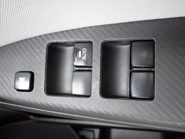 ���̊J�͓d���i�p���[�E�B���h�j�ɂȂ�܂��̂ŁA�֗��ł���ˁB