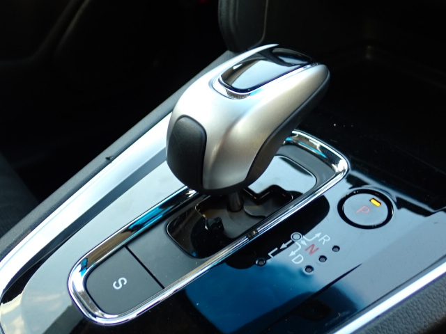 �V�t�g�m�u�̓X�����Ȃ��A���ꂢ�ȏ�Ԃł��B���ł��G��镔�������ꂢ���Ƒ�؂ɏ���Ă������Ƃ�������܂���B