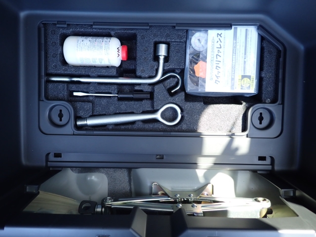 �p���N�C���L�b�g���t���Ă܂�.